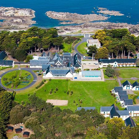 Domaine De Port Aux Rocs 호텔 르크로아시 외부 사진