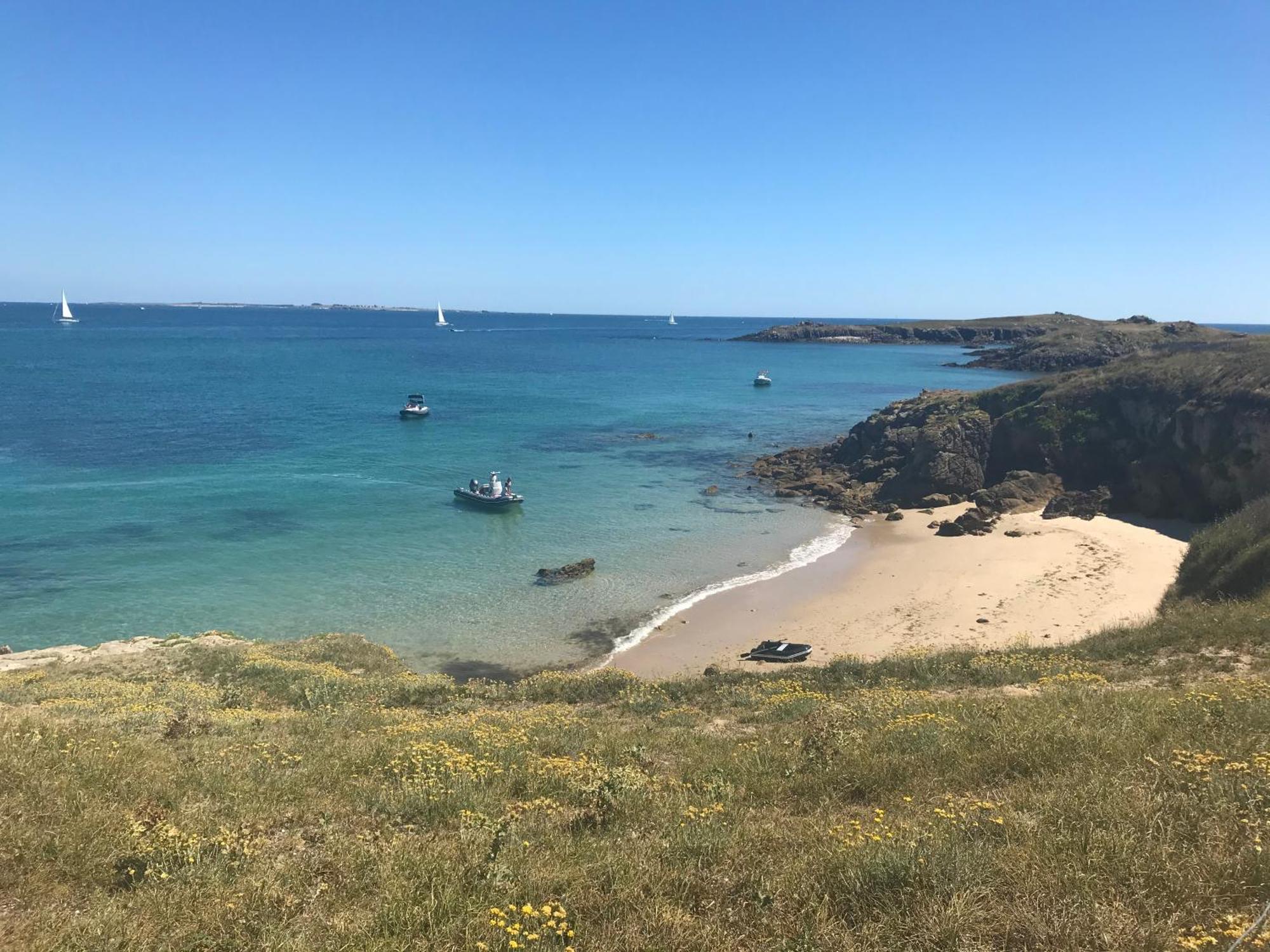 Domaine De Port Aux Rocs 호텔 르크로아시 외부 사진